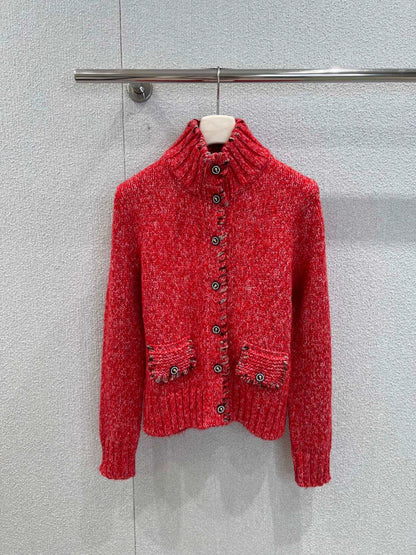 Stand up collar long sleeved sweater jacket