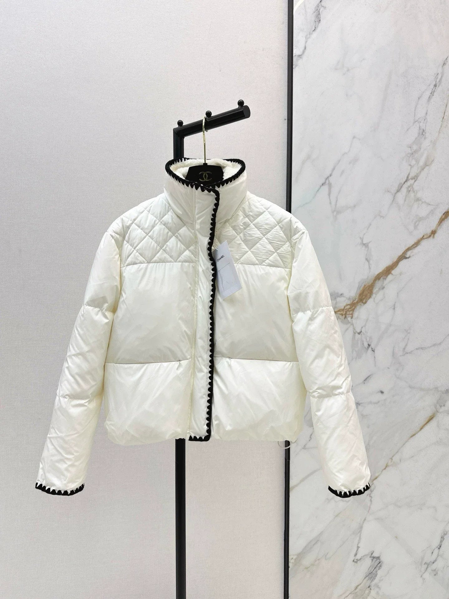 Standing collar down jacket