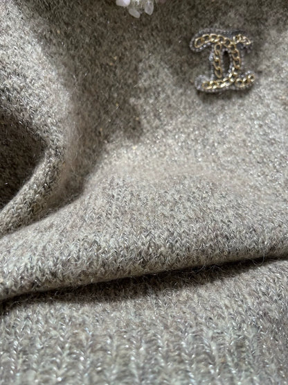 25fw Nail bead lapel sweater（Medieval Series）