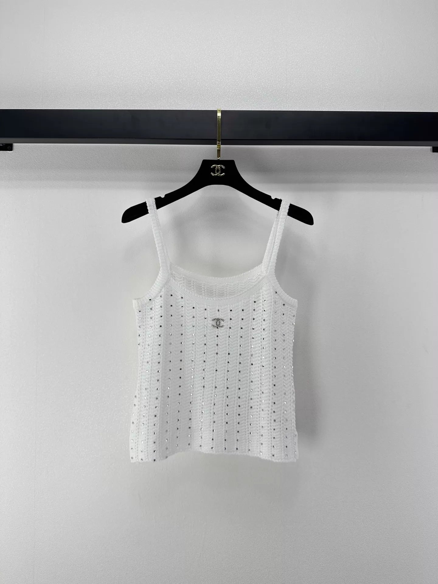 26ss Two-piece set: camisole/knitted cardigan