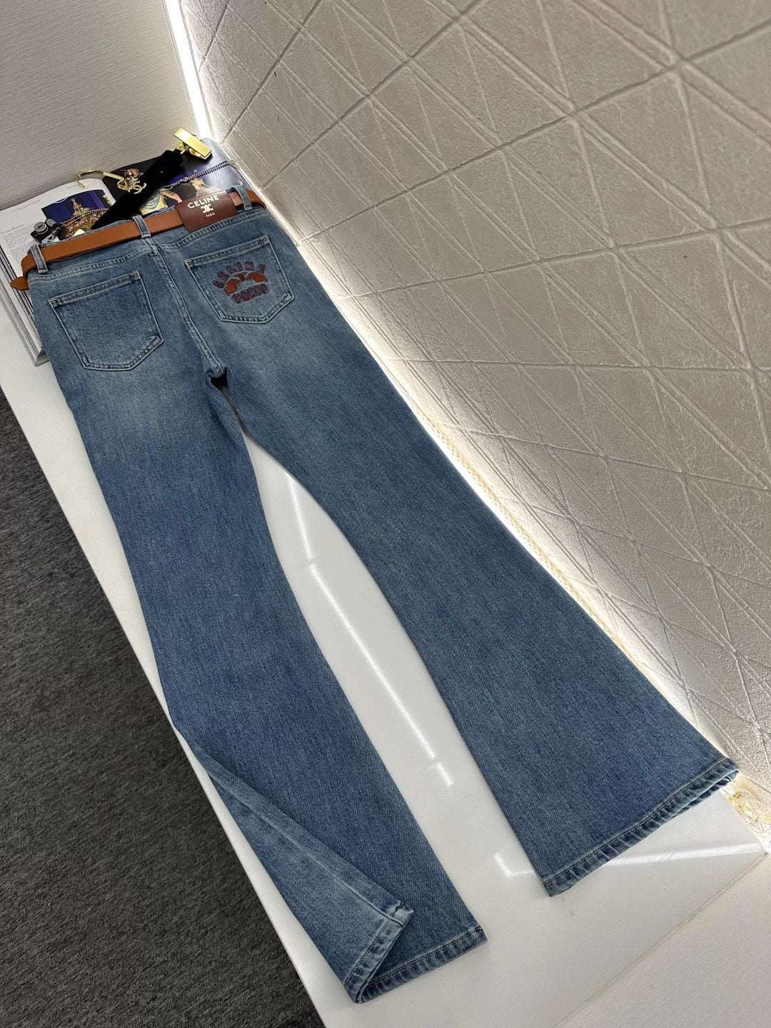 Flared Retro Jeans