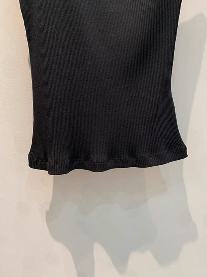 One-shoulder knit vest