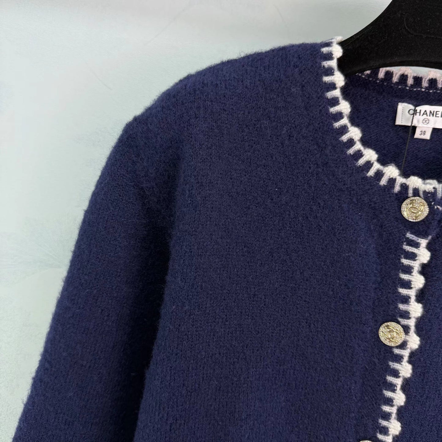 Color-blocked woven cardigan