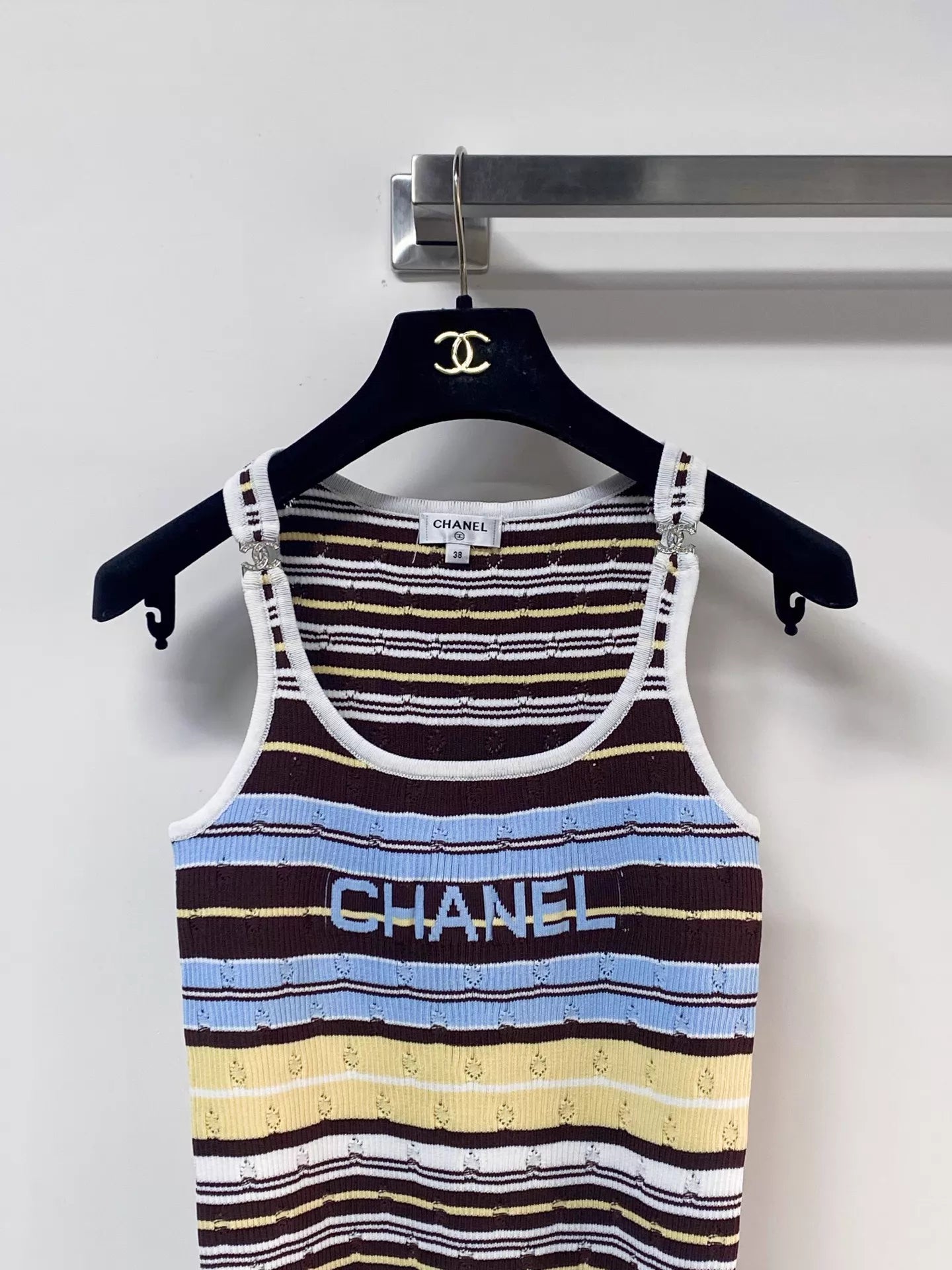 26ss Colorful Striped Knitted Vest