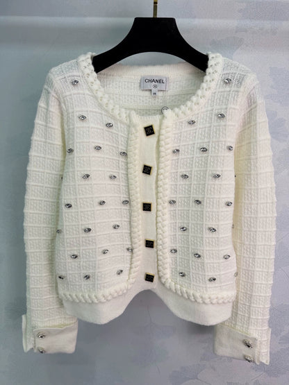 Heavy-duty cardigan