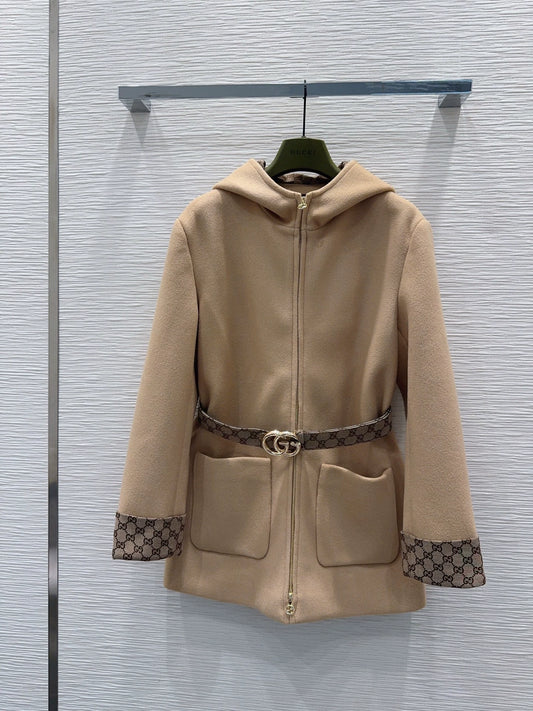 26Long-Sleeve Mid-Length Wool-Blend Coat with Lettered Belt