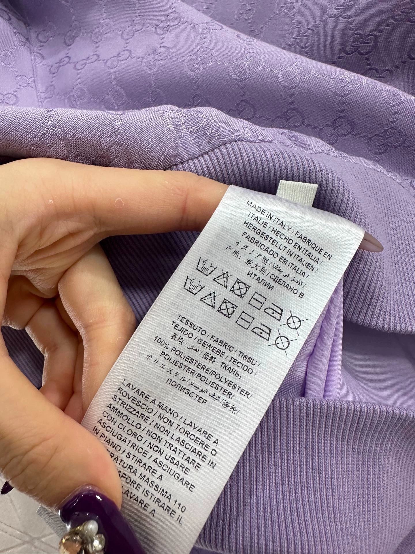 Jacquard suit