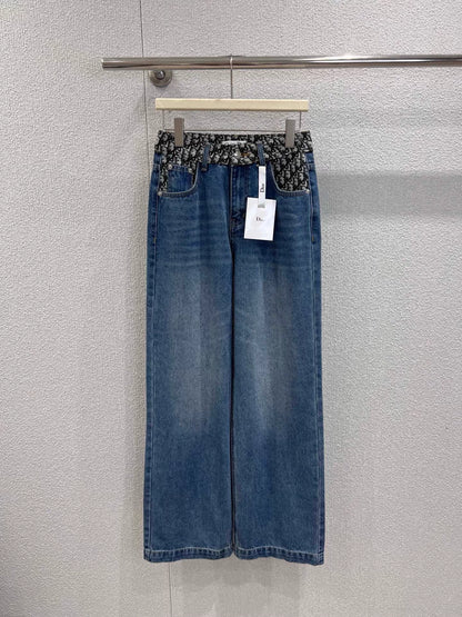 Color-blocked straight-leg jeans