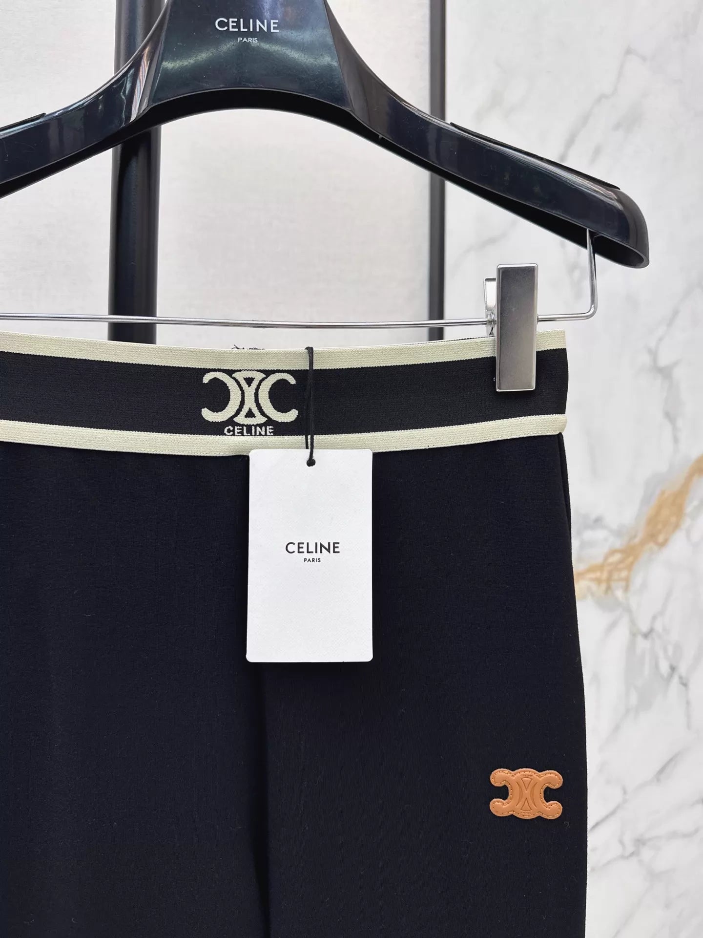 26ss Flared mid-high waist stretch leggings