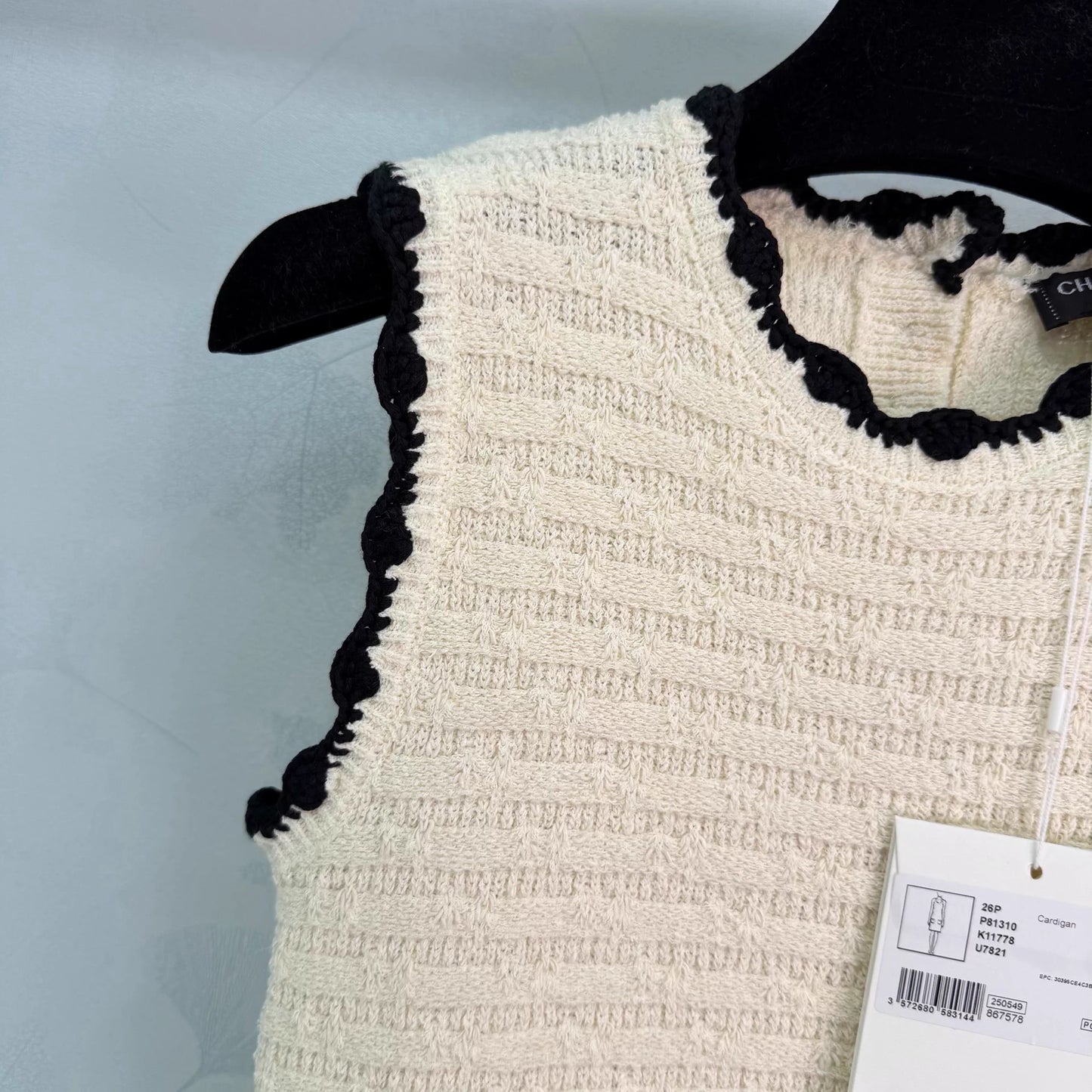 Knitted sleeveless dress