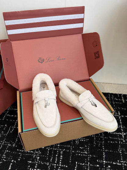Pendant Loafers