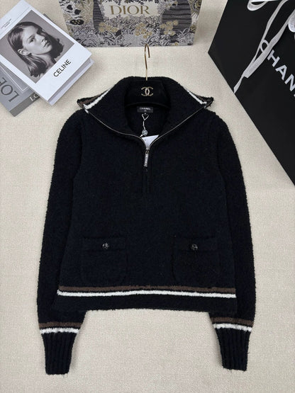 Zipper lapel top