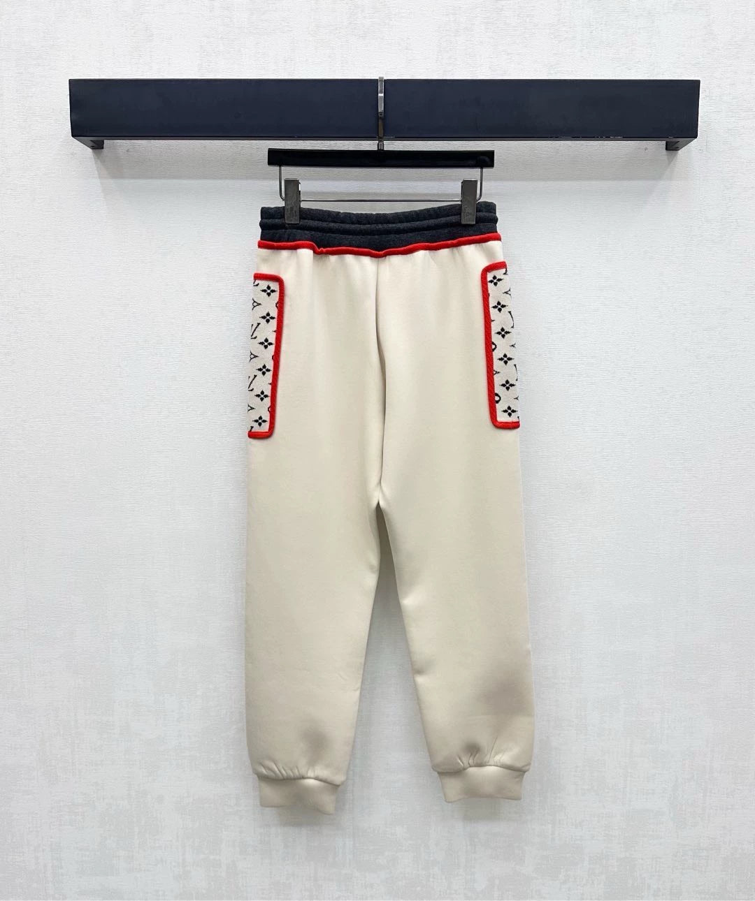 Louis Vuitton / '26 New Collection: Hooded Jacquard Jacket & Trousers Set