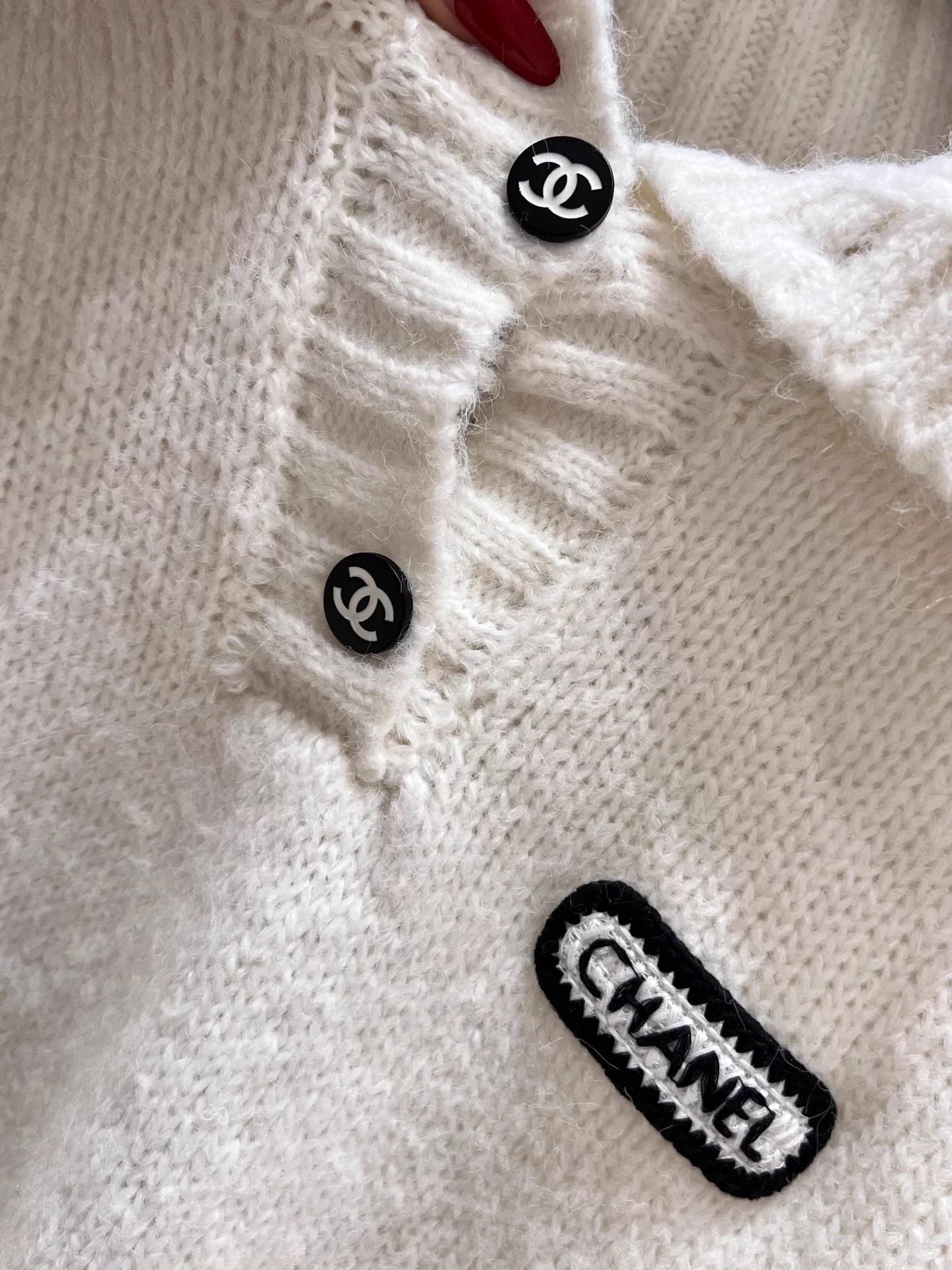 Polo collar knit sweater