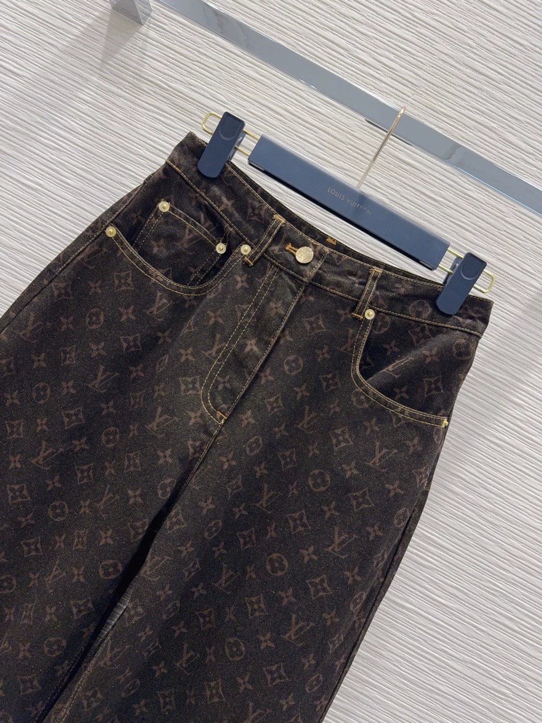 26New Printed Denim Trousers