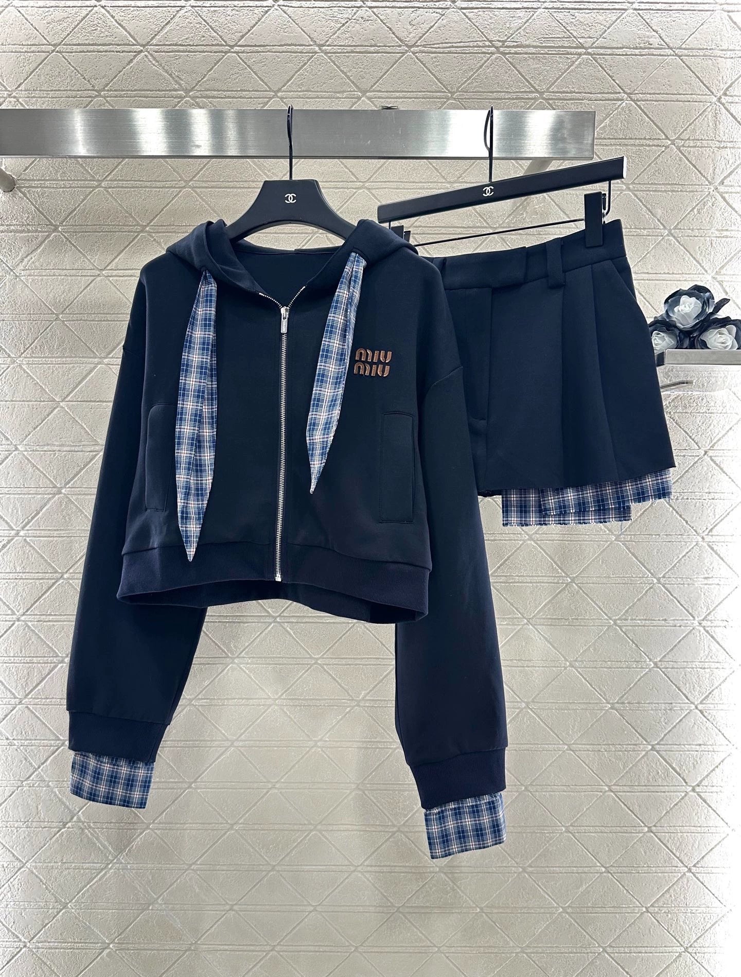 Mi 25 Plaid patchwork hooded jacket and skirt suit