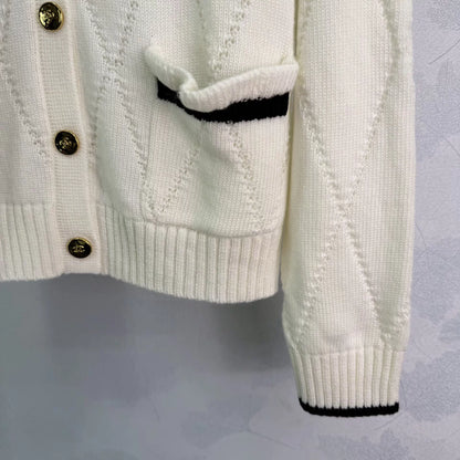 Diamond Pattern Knit Cardigan