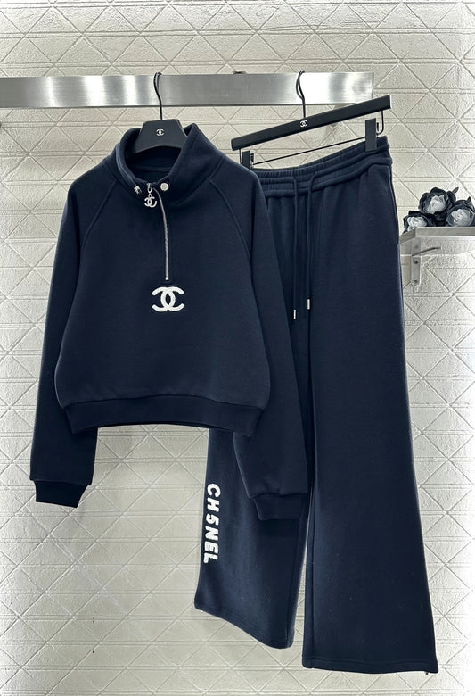 Located Half-Open Placket Set