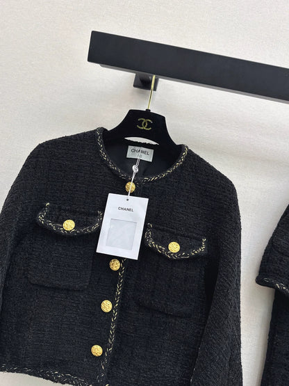 Knitted jacket+fake two-piece design with hip hugging skirt