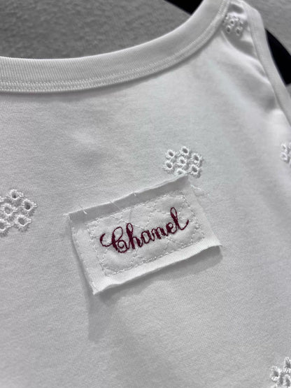 Openwork Floral Embroidery Vest