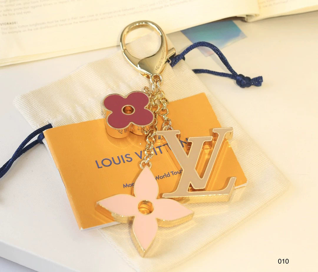 26ss Chain keychain