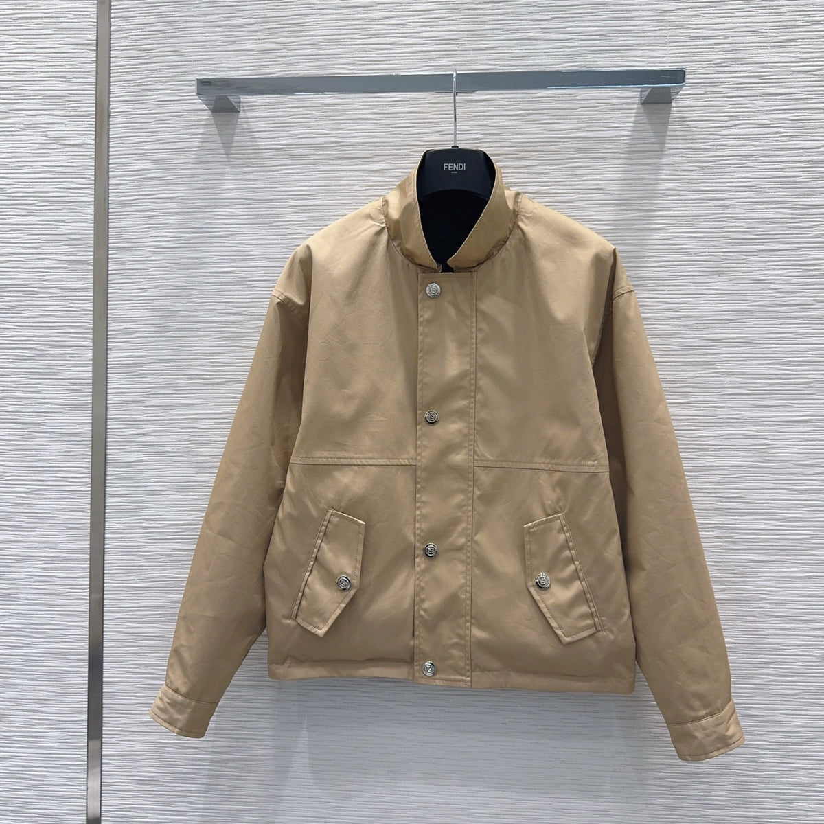 26New Reversible Long-Sleeve Jacket