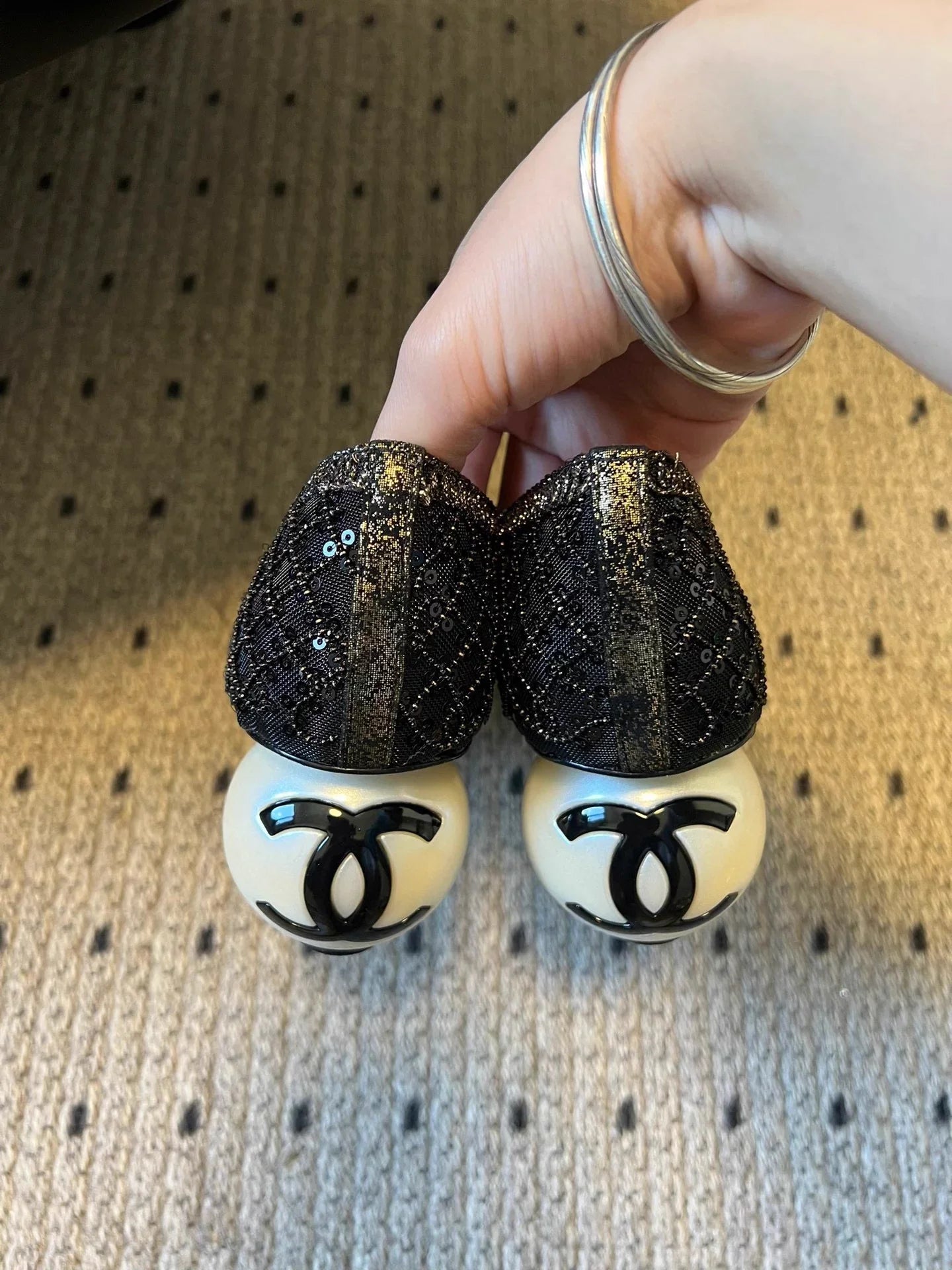 Mesh woven sequined high heels