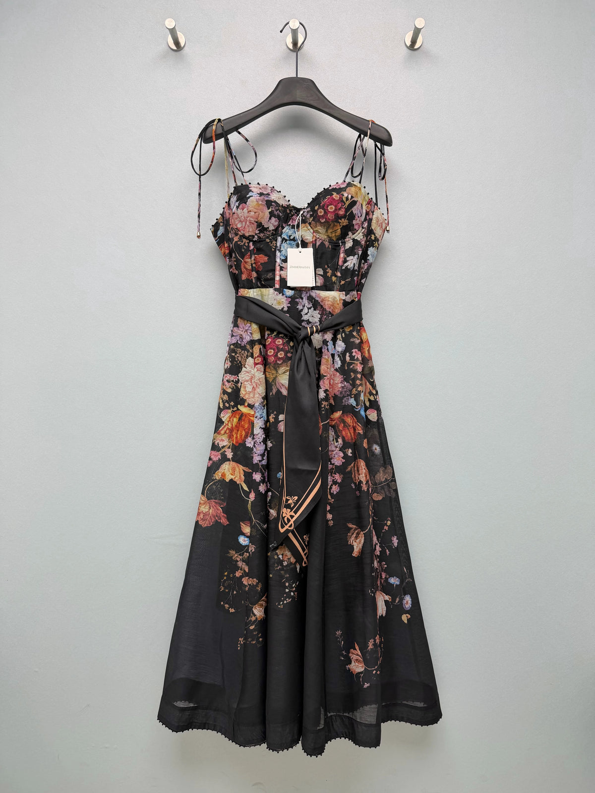26Vintage-Style Oil Painting Floral Camisole Dress