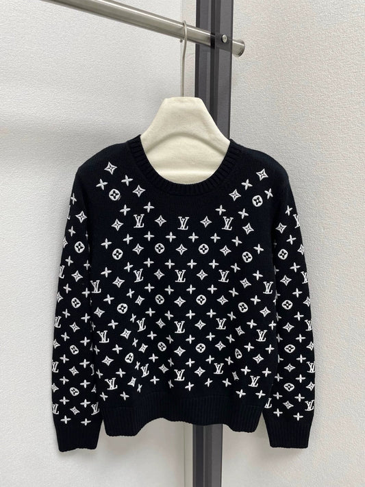 Old flower embroidery knitted sweater