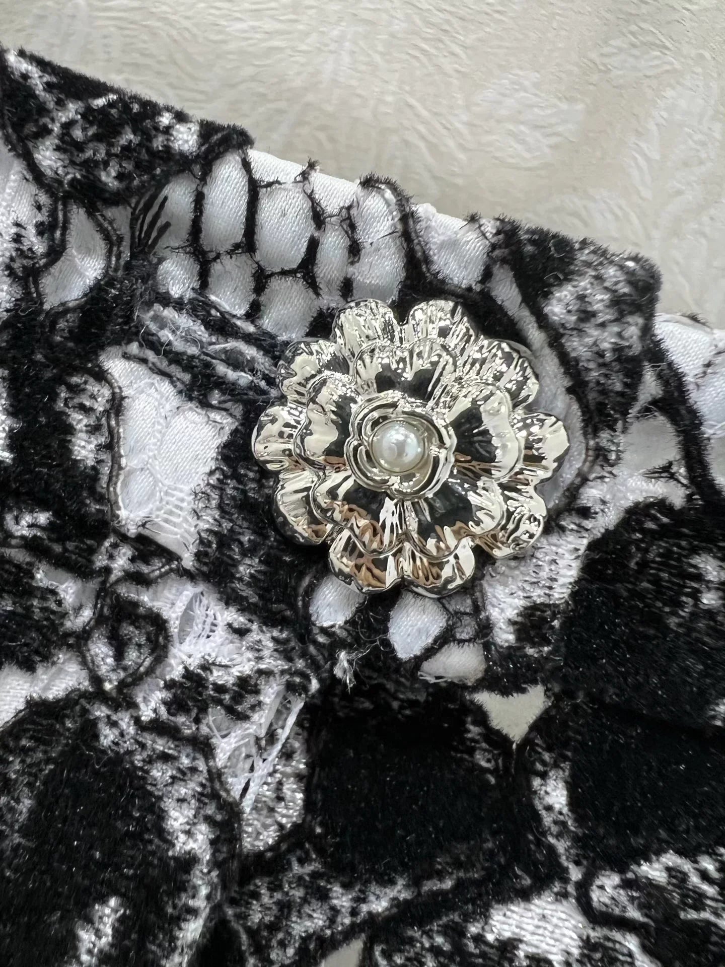 Lace small fragrant trumpet pants