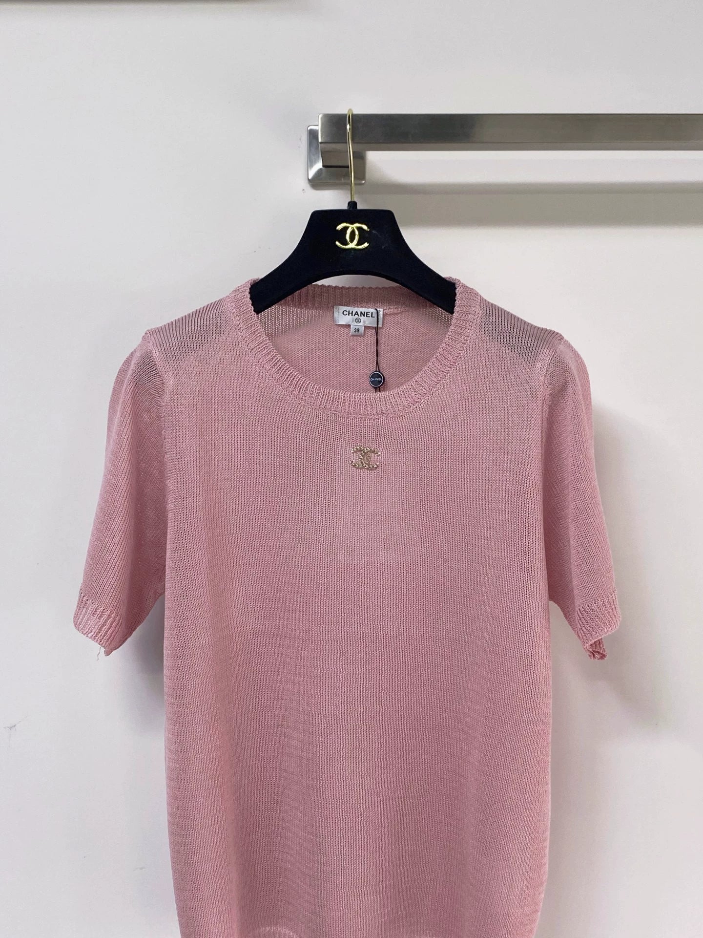 26ss T-shirt with a chest logo
