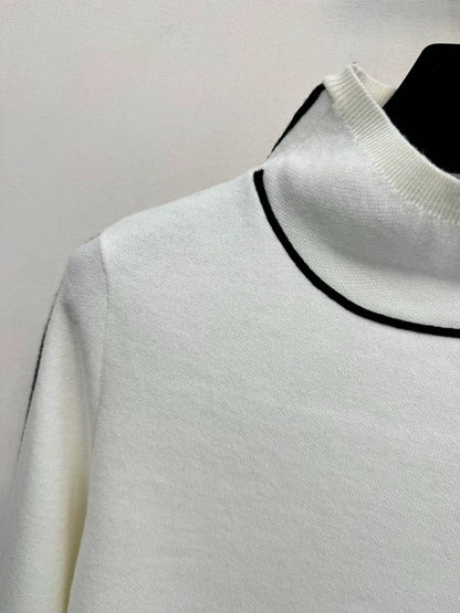 High necked woolen sweater