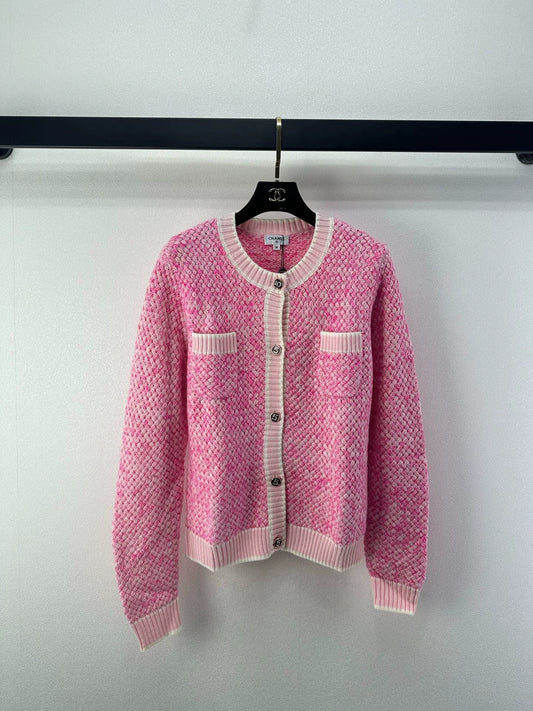 26New Pink Knitted Cardigan
