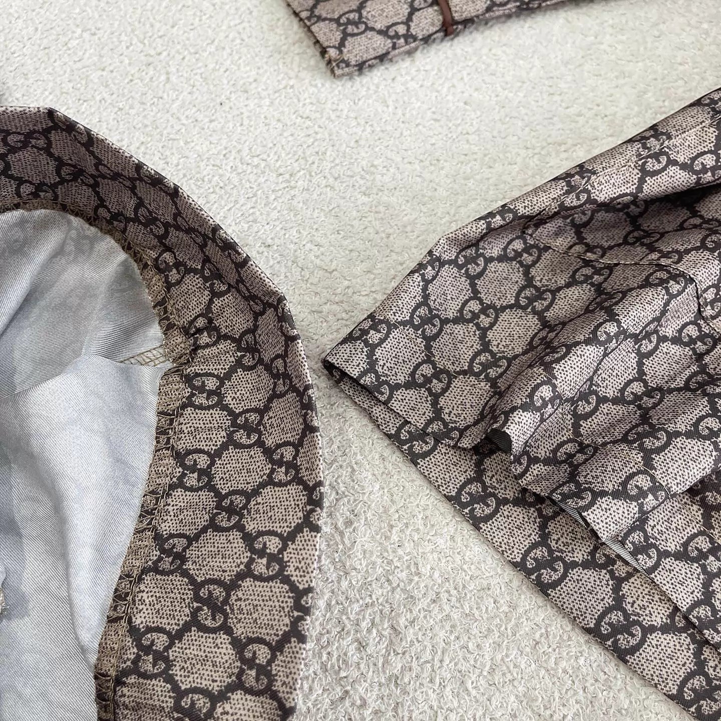 26ss robe-style cardigan + trousers