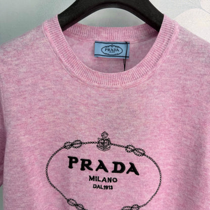 Prada/26 Early Autumn New Logo Knit Short Sleeve