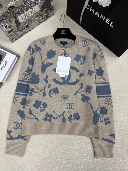 Jacquard Crew Neck Sweater