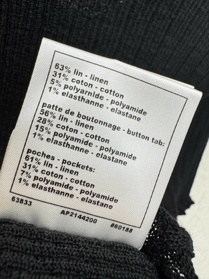 Short-sleeved polo shirt