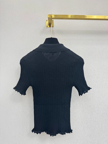Short-sleeved polo shirt