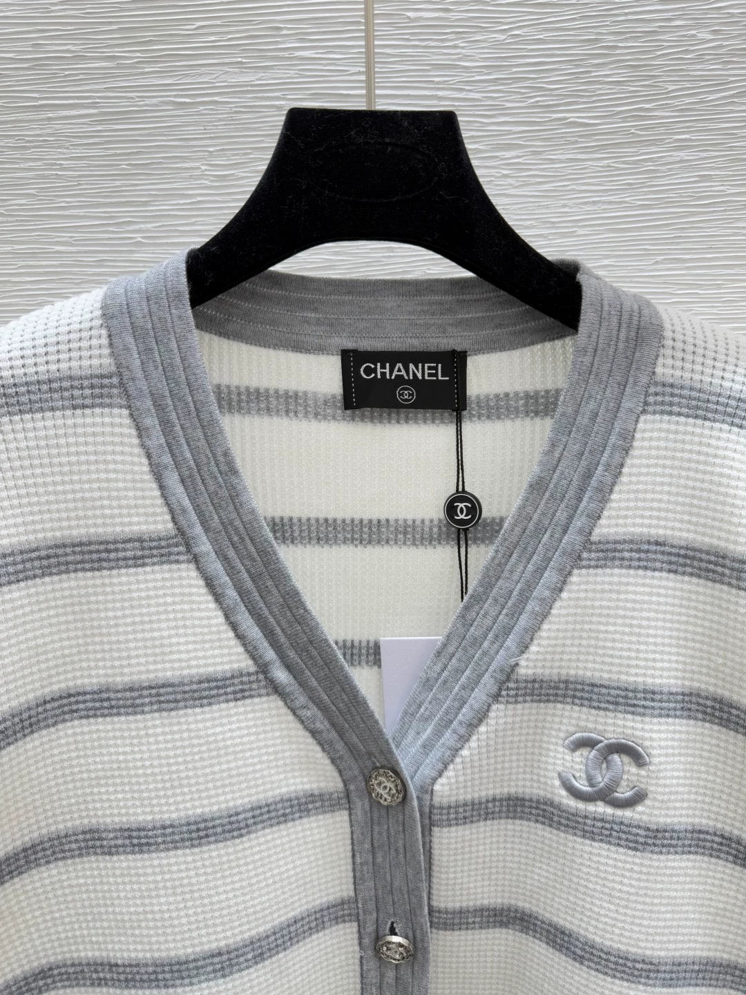 25fw Striped knitted cardigan