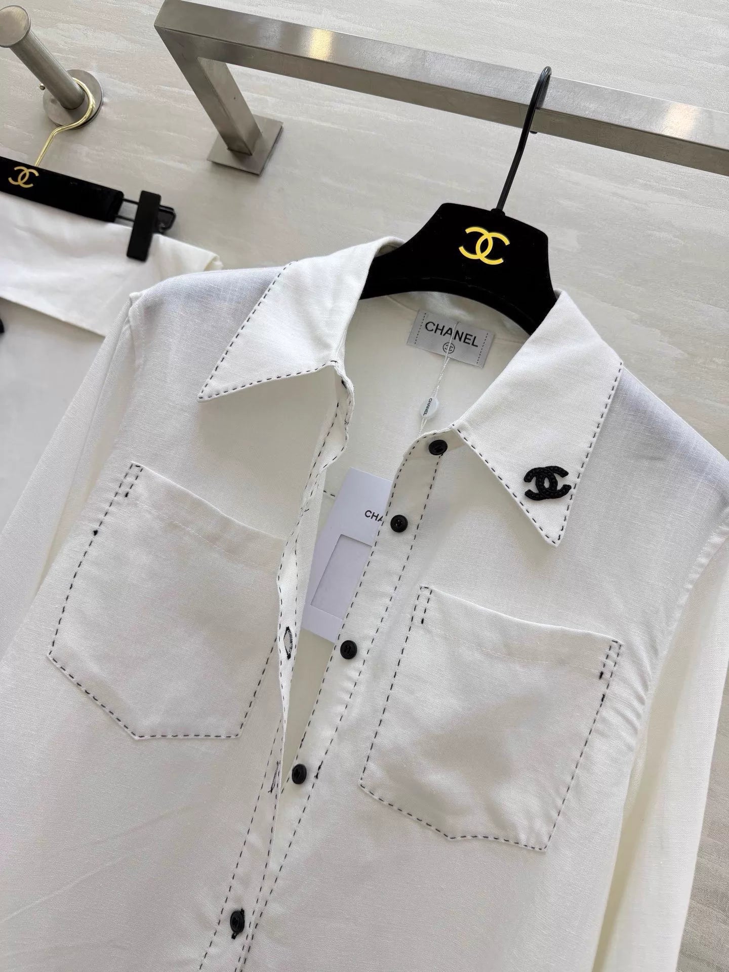 26ss White Shirt with Topstitching