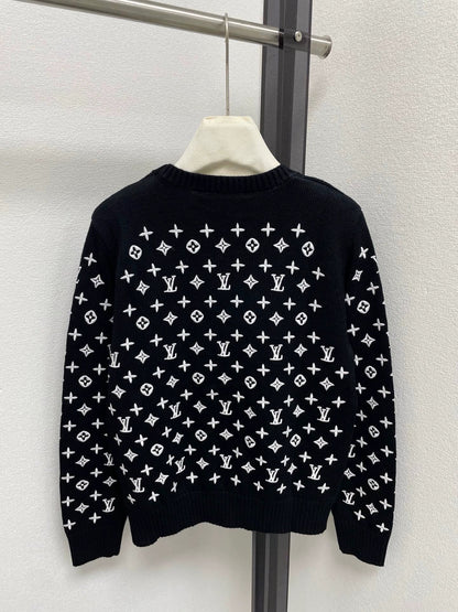 Old flower embroidery knitted sweater