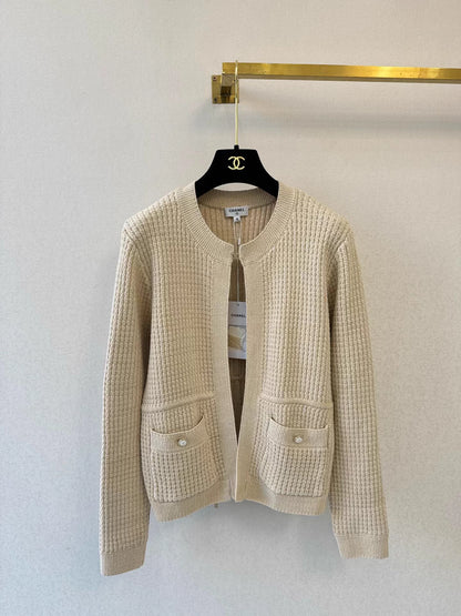 Jacquard knit cardigan