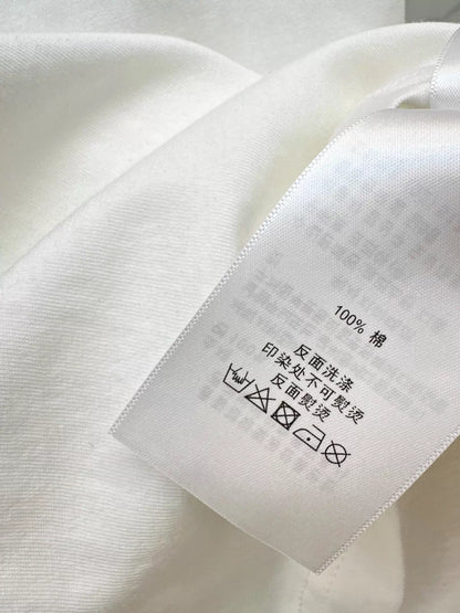 26ss Heart-embossed logo T-shirt