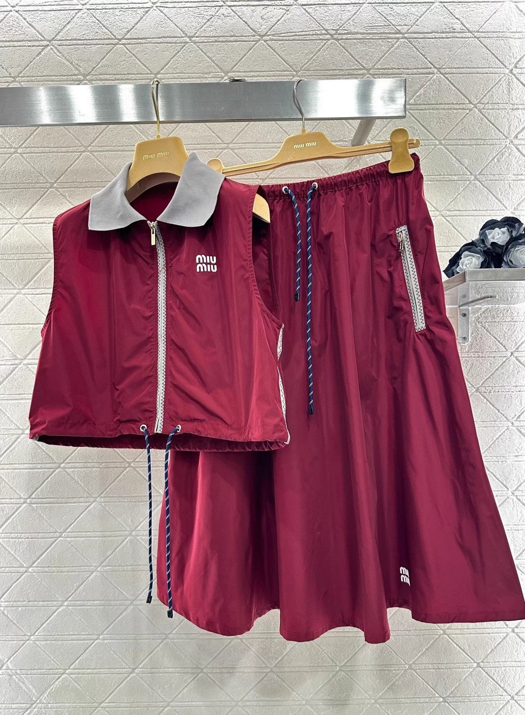 Lapel Vest and Skirt Set