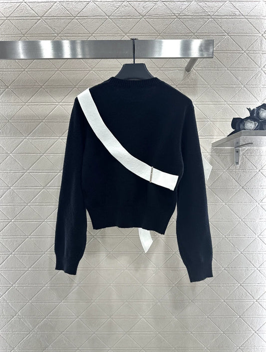 Pullover bow knitted sweater