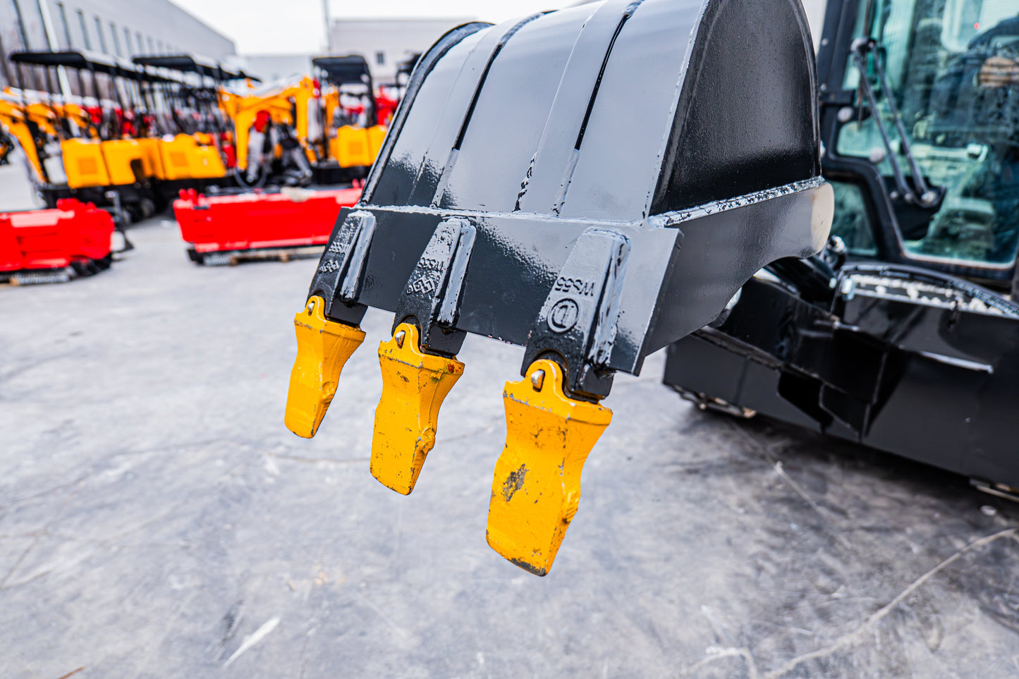 MMS 86" Straight Digging Arm Attachment for Skid Steer Loader