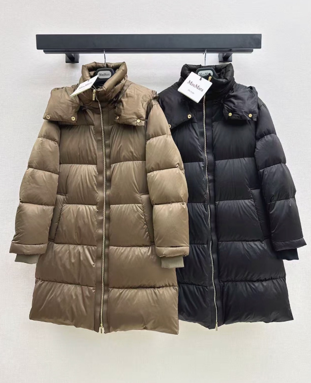 26 Fall/Winter New Simple Sleeve Badge Hooded Long Down Jacket