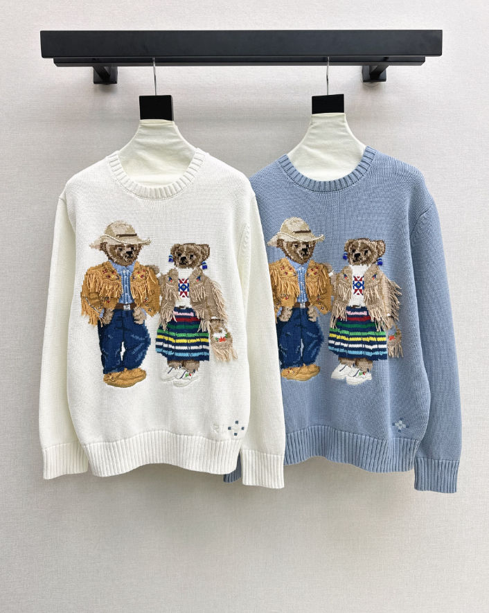 26 Fall/Winter Latest Bear Crew Neck Sweater