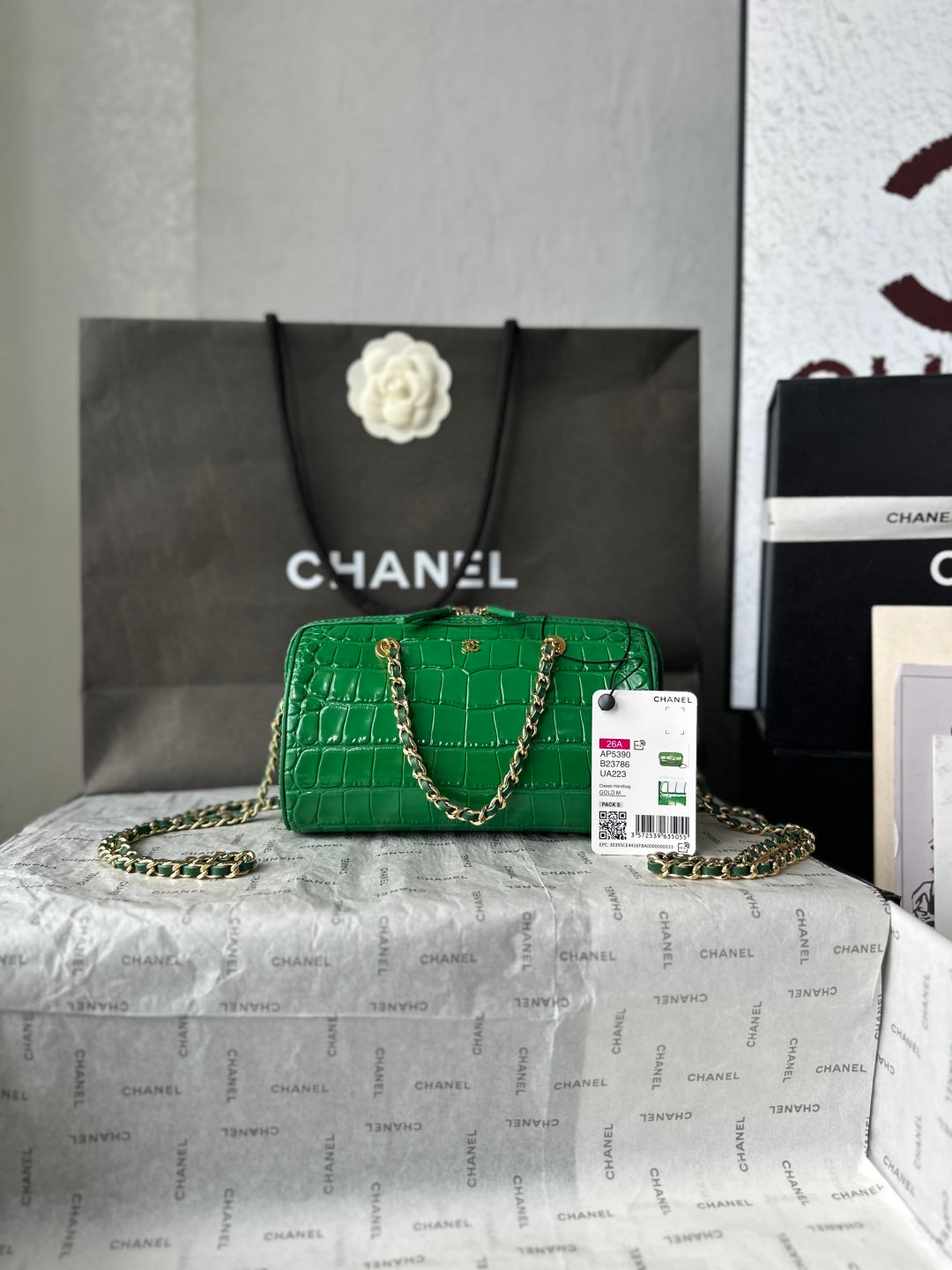 Chanel 2026 Crocodile Embossed Bowling Bag 18.5cm Leather