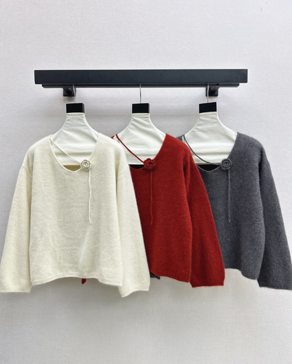 26Latest Autumn/Winter V-Neck Sweater with 3D Floral Embellishments